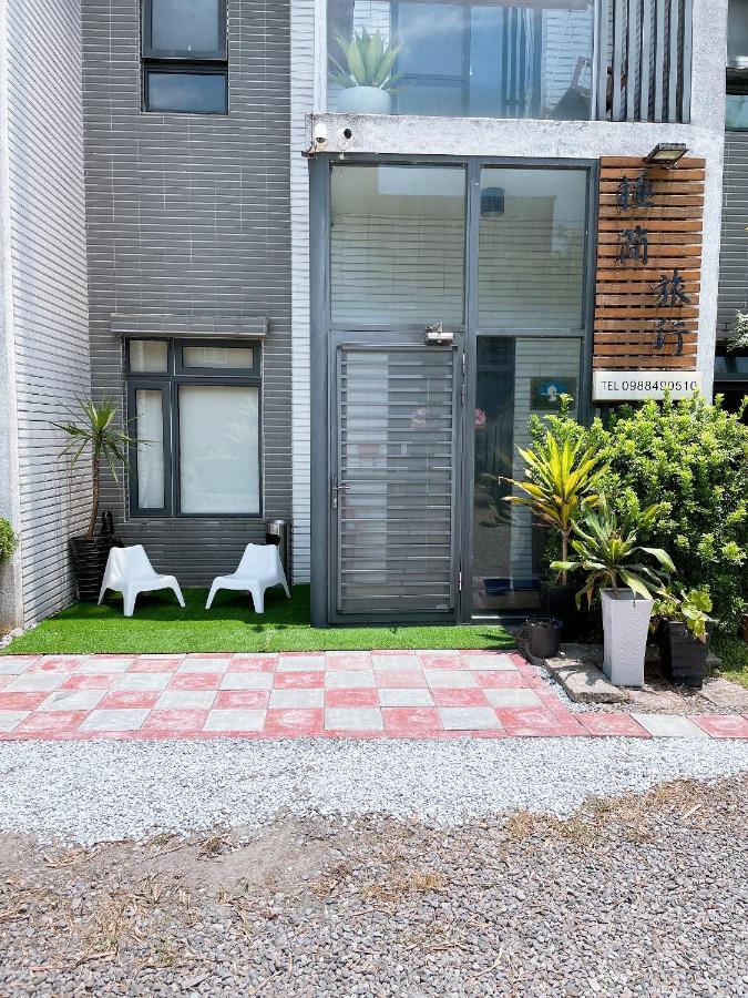 極簡旅行民宿 Simple Travel B&B อู่เจี๋ย ภายนอก รูปภาพ